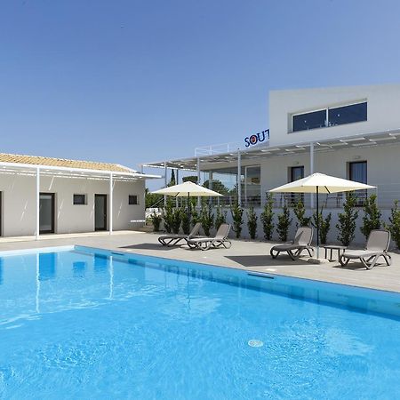 Southeast Hotel Chiaramonte Gulfi Bagian luar foto